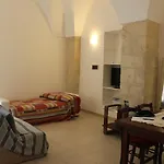 Piazzetta Acquaviva