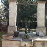 Casal Del Borgo, An Old Farmhouse Surrounded By Greenery And A Few Steps From The Village.