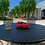 Hotel Masseria L'Ovile