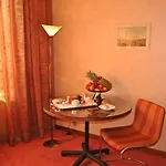 Cristal Hotel