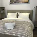Goodstay New City Apartment