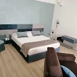 Bari 102