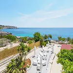 Lamanna'S Hotel