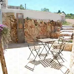 Helloapulia - Panoramic Trulli Pozzo Fornello With Private Pool