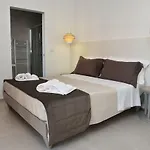 B&B Rose