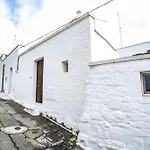 Il Trullo Degli Arazzi