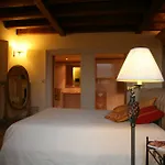 Castello Castriota Scanderbeg Suites De Charme