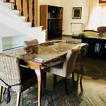 Charming Home In Peschici