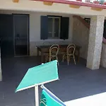 Apartment With One Bedroom In Vieste, With Furnished Garden - 700 M Fr