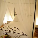 Il Nido Dei Falchi B&B
