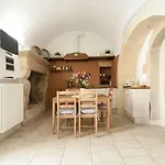 La Corte Dei Messapi