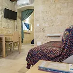 Pietra Viva Suite