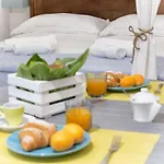 Dimora Zafferano - Guest House Ostuni