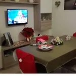 A Casa Di Gigi E Monica