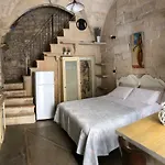 Artist'S Suite Apartments