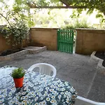 Bilocale Con Veranda Giardino Al Mare In Baia Verde Gallipoli
