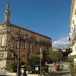 Casa Rica