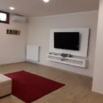 La Tana Di Furby