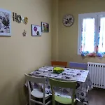 Corso Italia 83