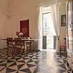 Slow Lecce - Old Town Apartment Sit