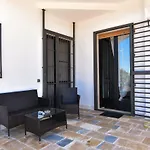 Vittoria Beach