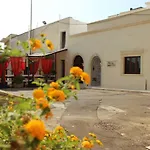 Alla Corte Del Naif