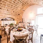 Corte Di Bonifacio Typical Bed And Breakfast