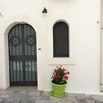 La Maison Chic
