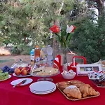 Blu Salentino B&B Con Parcheggio Privato Gratuito