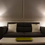 Nicola'S Apartments