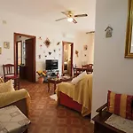 Central Apartment On The Beach With Balcony, Wi-Fi & Air Conditioning; Parking