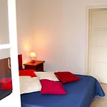 Alexandra Deluxe Holiday Home In Otranto 8 Places