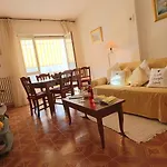 Central Apartment On The Beach With Balcony, Wi-Fi & Air Conditioning; Parking