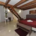 Palazzo Massari Rooms
