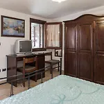 Quaint Holiday Home In Matino With Swimming Pool