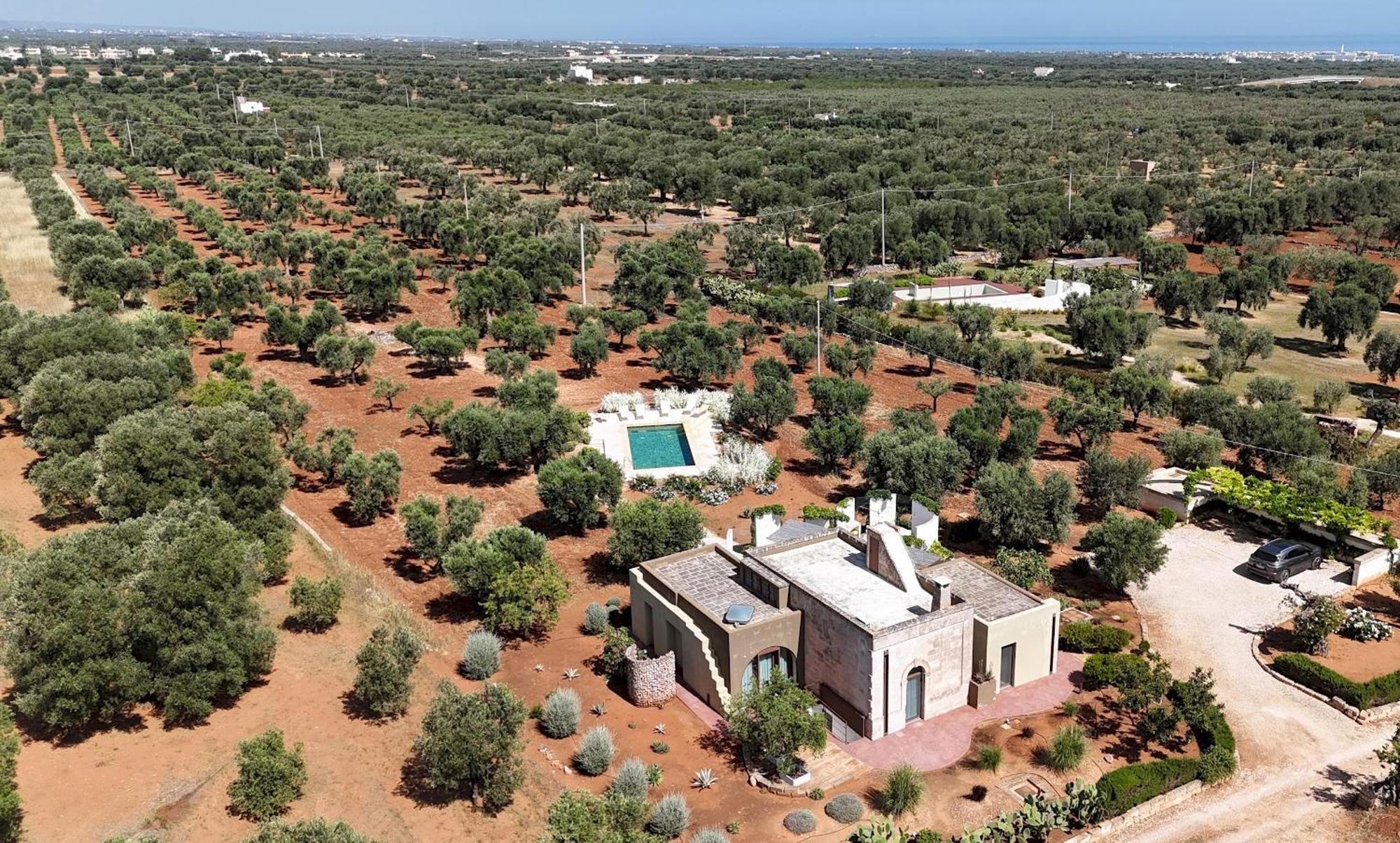 Villa Td Torretta Macrame Amid The Mediterranean Scrub